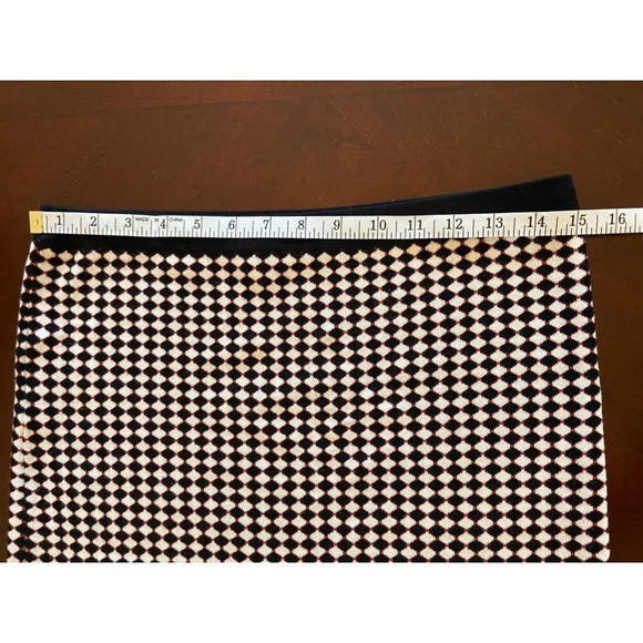 Ann Taylor Black White & Red Checkered Sweater Midi Skirt Size Small - Picture 8 of 8